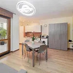 Bwr - Apartment With Terrace , Bartolini