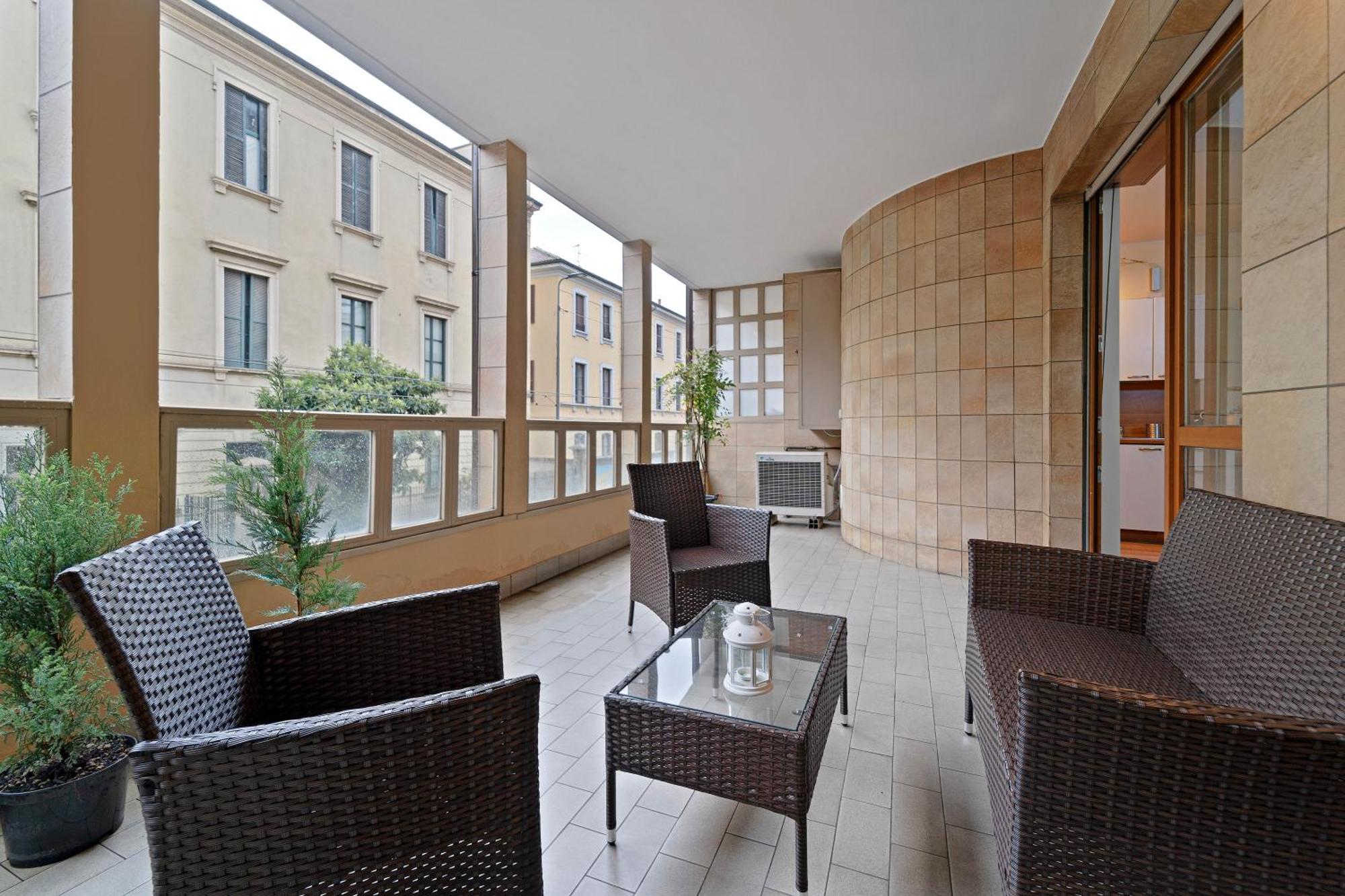 Bwr - With Terrace , Bartolini * Milan